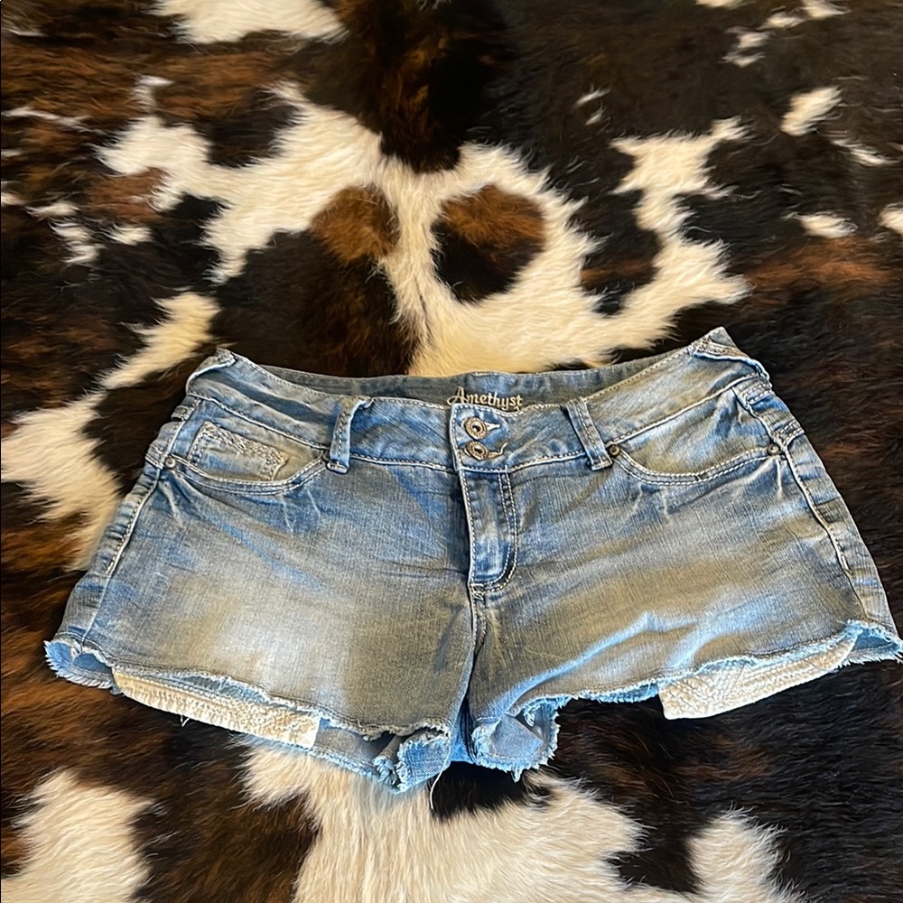 Amethyst Jeans Blue Jean Shorts Distressed Frayed Hem
